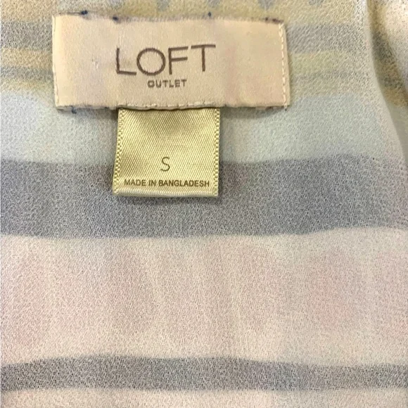 Like New Loft Outlet Tank Top - Picture 3 of 7